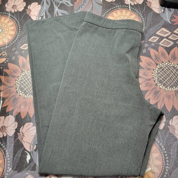 Sag Harbor Stretch Size 10 Charcoal Gray Straight Leg Office Dressy Work Pants - Picture 1 of 10